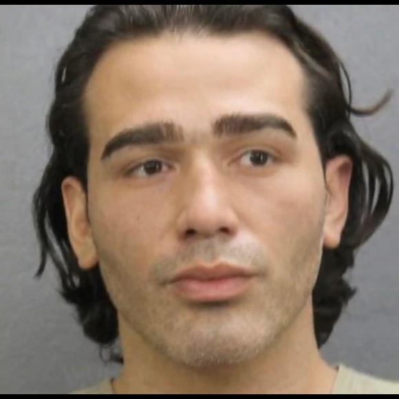 Meet your Posher, Logan - Picture 1 of 1